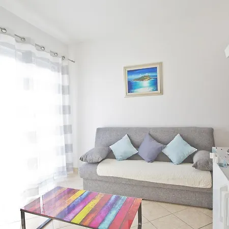 Apartamento Zdravka