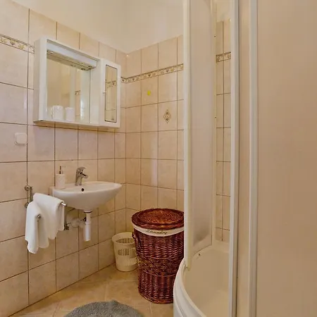 Zdravka Apartment *